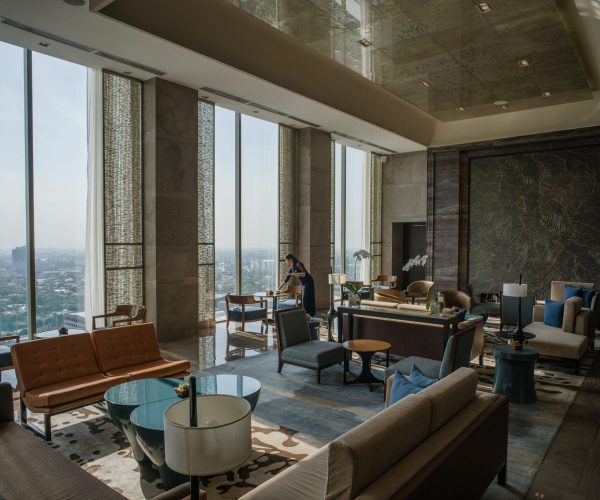 For the top choice in business hotels in Manila – it’s Marco Polo Ortigas, Manila