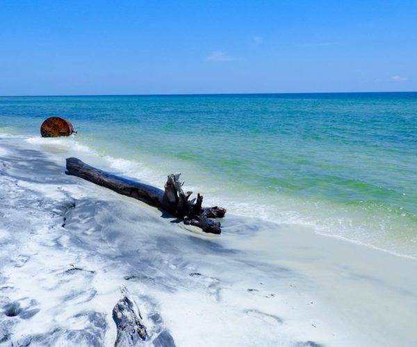 The South’s Secret White Sand Island: Swap Florida’s Busy Beaches For This Surprising Gulf Paradise